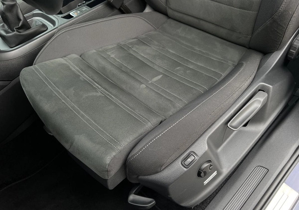 Volkswagen Touran cena 61900 przebieg: 112613, rok produkcji 2016 z Krynica-Zdrój małe 781